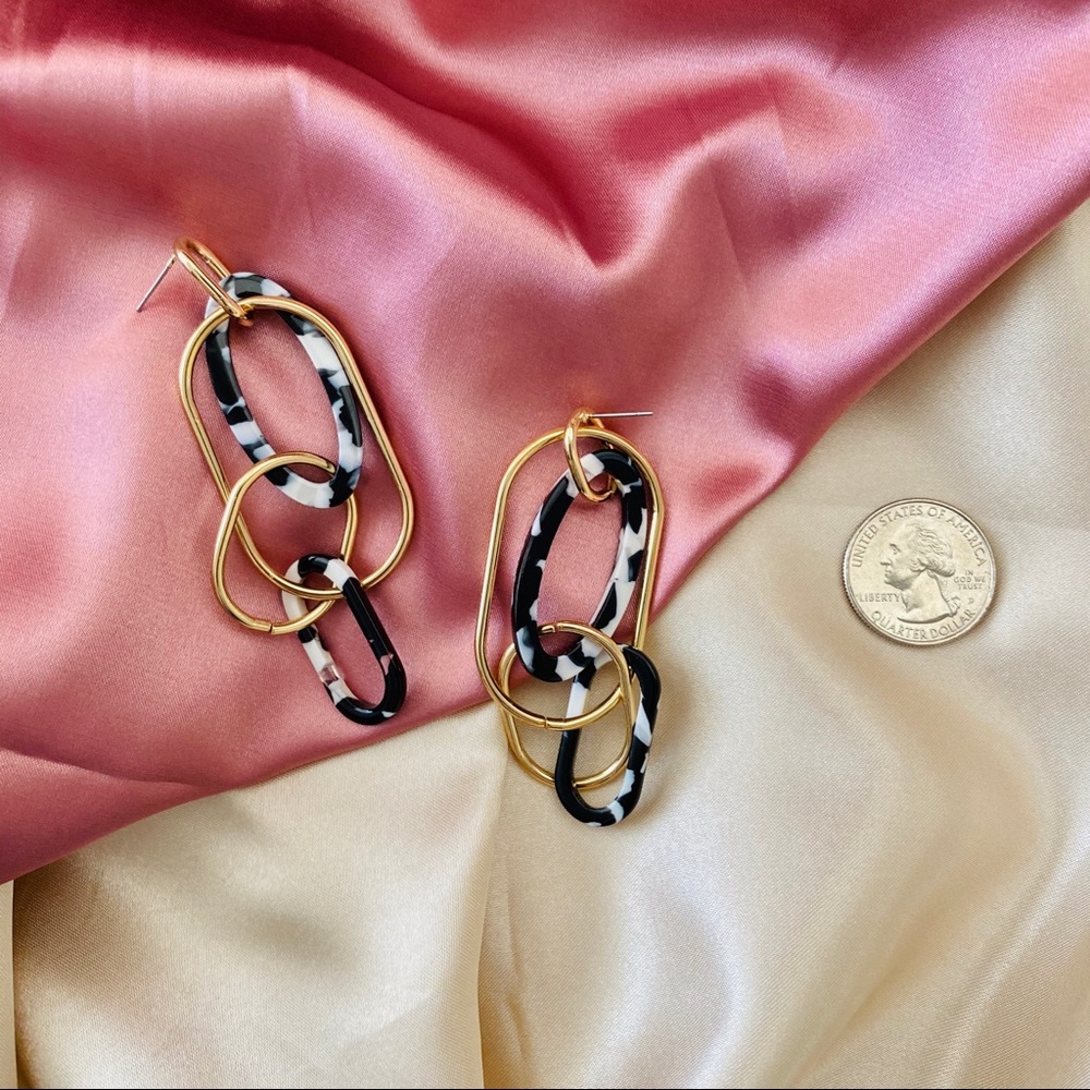 Acrylic Chic Modern Art Drop Earrings - Picture 4 of 7